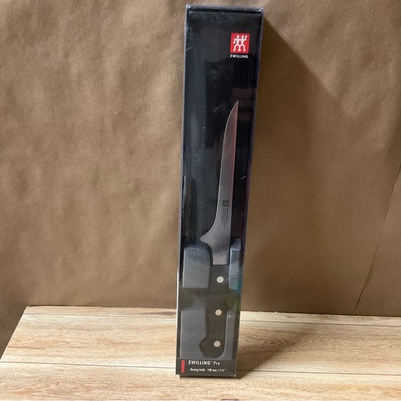 ZWILLING J.A. Henckels Kitchen New Zwilling Pro Boning Knife